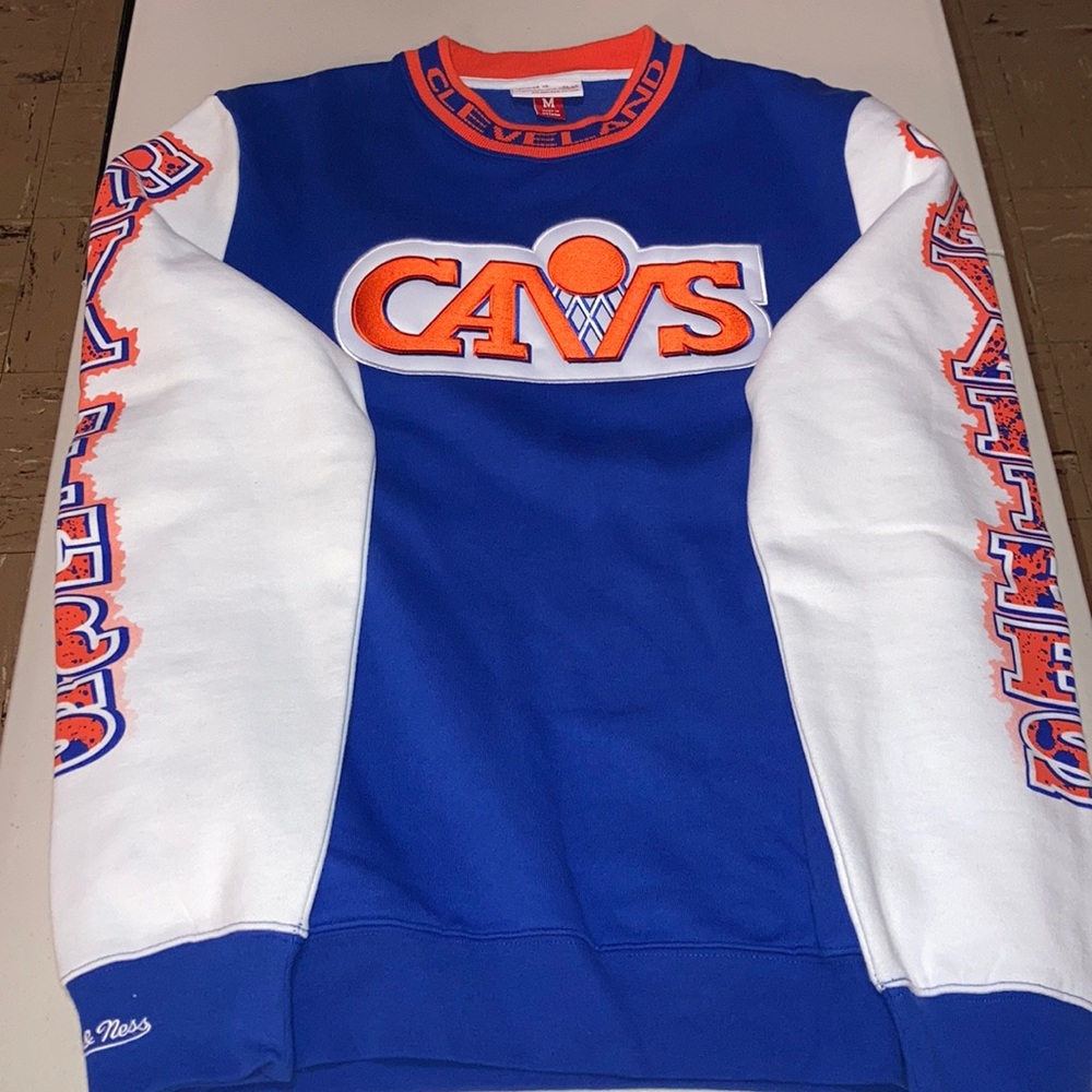 Mitchell and Ness Cleveland Cavs Sweatshirt
